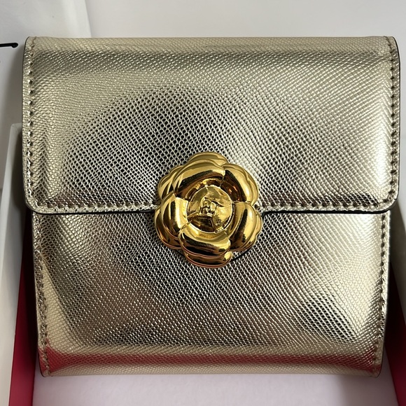 OSCAR DE LA RENTA Light French Wallet - Gold - NWT - Picture 5 of 11